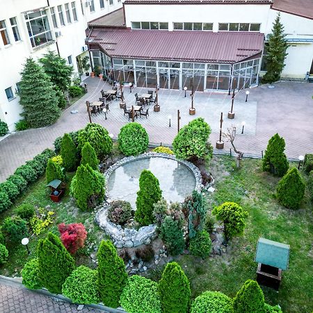 Hotel Fontana Bačka Palanka Exterior foto