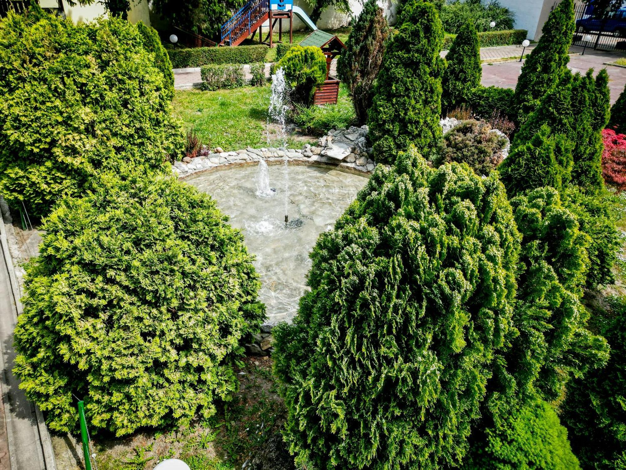 Hotel Fontana Bačka Palanka Exterior foto